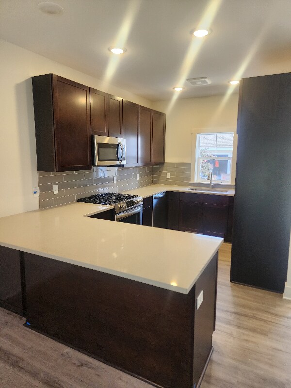 Photo - 1542 Simsbury St Unit 3