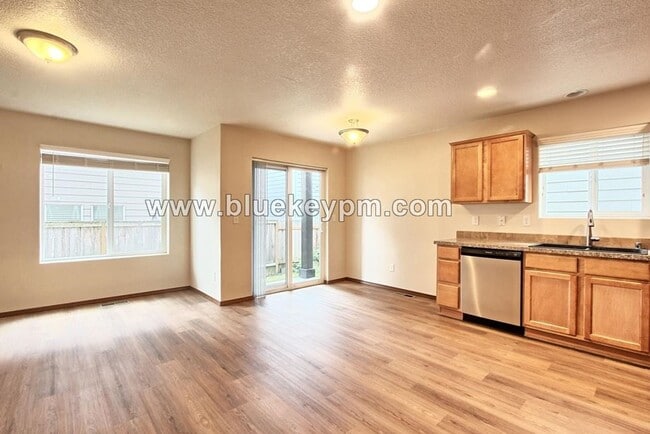 Photo - 3 Bed, 2.5 Bath Home Near Walnut Grove Elementary School