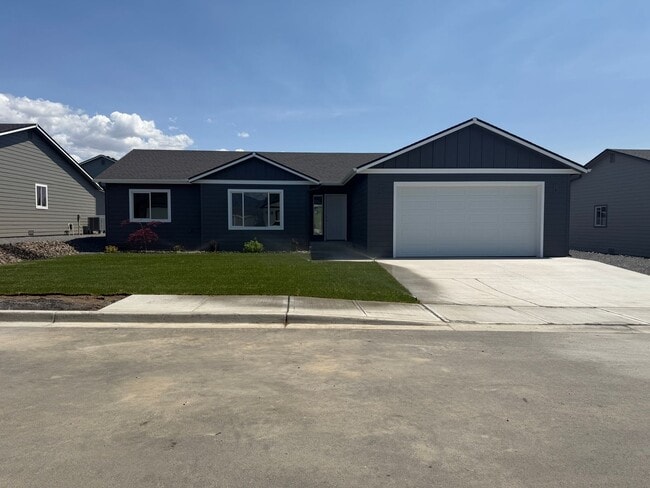 Building Photo - New Construction 3 bed, 2 bath! Rental