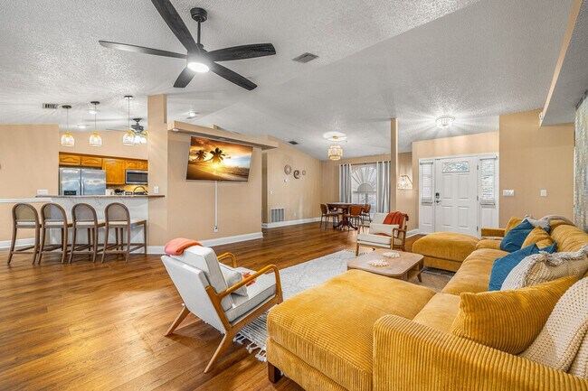 Photo - 13734 76th Ave N Unit ID1023309P