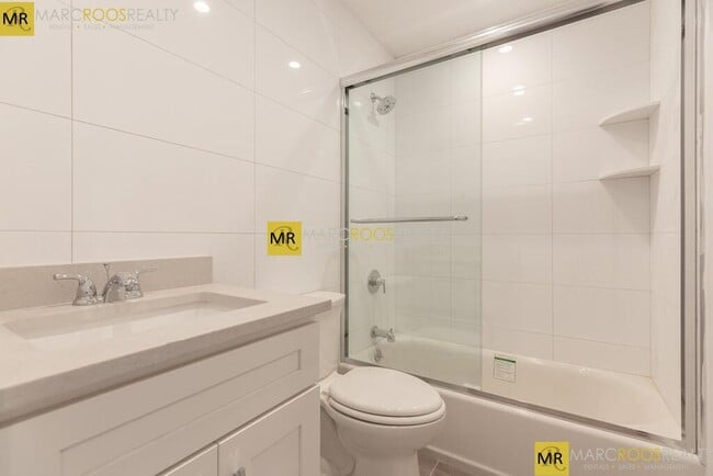 Photo - 6 Linwood Sq Unit 1