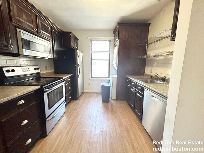Photo - 1578 Tremont St Unit 4