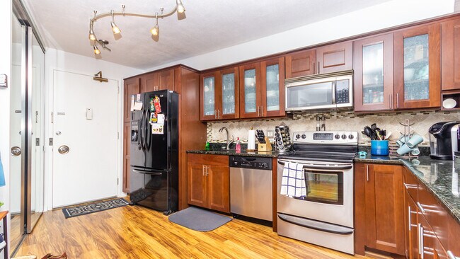 Photo - 300 N State St Unit 2830