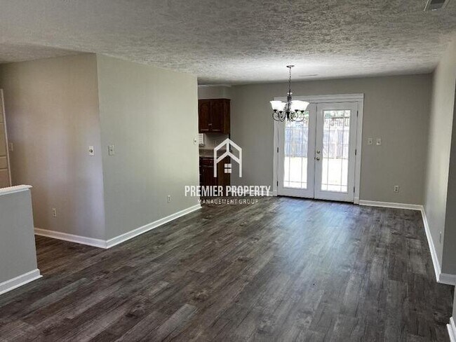 Photo - 154 Lewis Ln- Available Now!