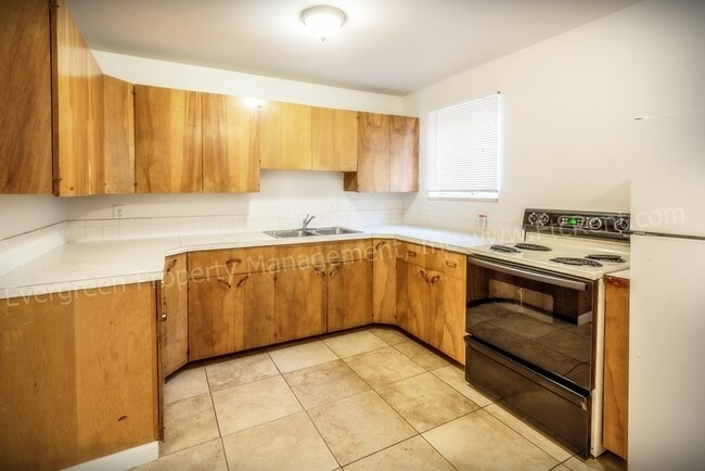 Photo - 1110 Gard Pl Unit B