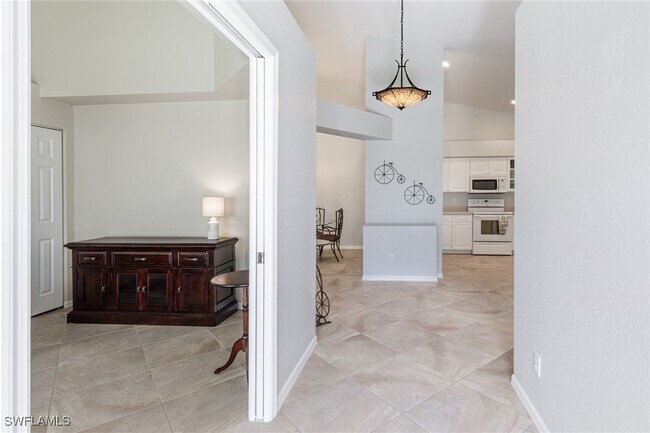 Photo - 5502 Greenwood Cir Unit 1