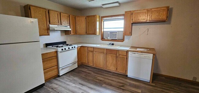 Photo - 901 W.  14th Unit 901 -A W 14th Street (658)