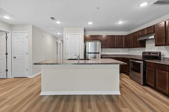 Photo - 129 Wellwood Ln Unit B