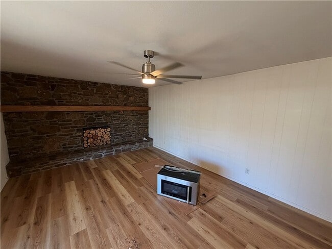 Photo - 2854 N Loxley Ave