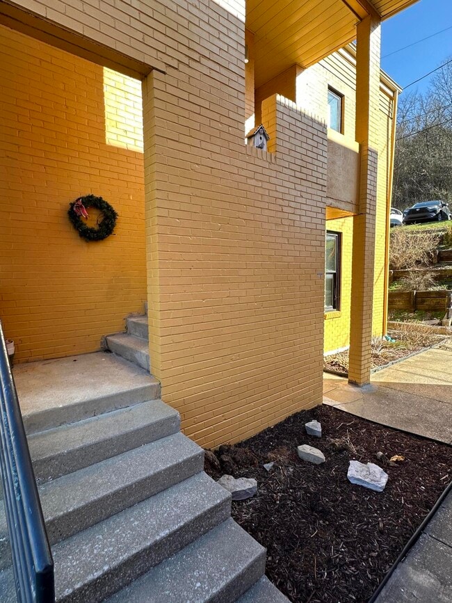 Photo - 703 Wilkinson Blvd Unit 2