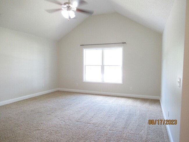 Photo - 4690 Great Oak Cir