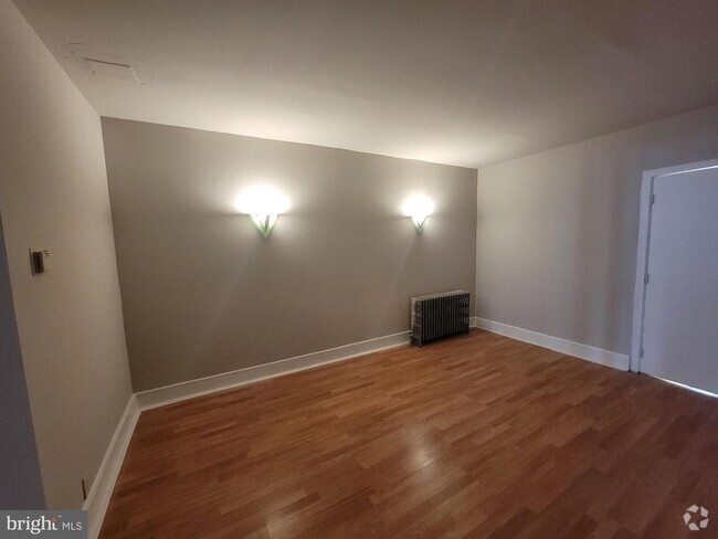 Building Photo - 5156 Pennway St Unit 1ST FL Rental