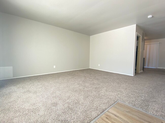 Photo - 5512 Washington St Unit 5512