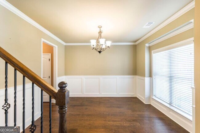 Photo - 203 Norfolk Cir