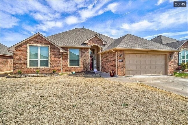 Building Photo - Amazing 3 Bed 2 Bath Home in Deer Creek Community