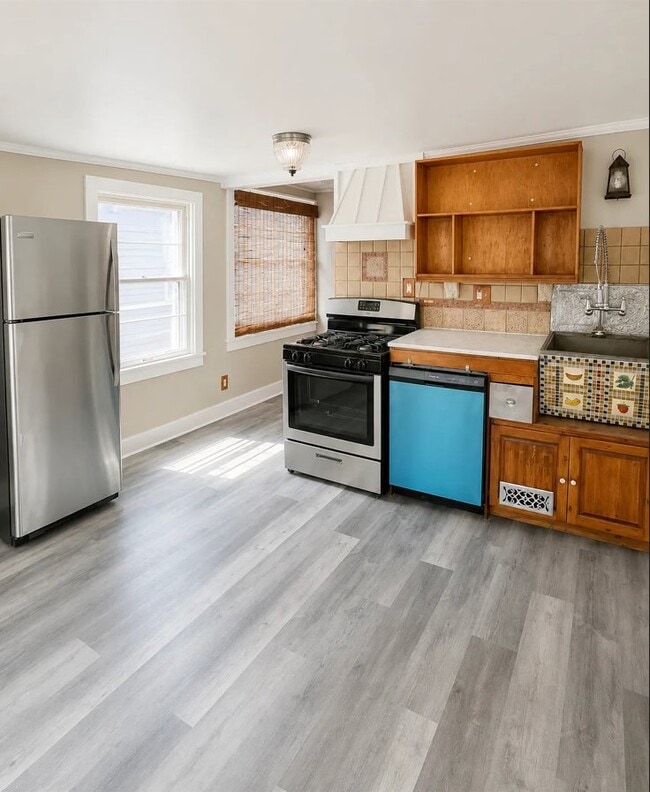 Photo - 910 W Colorado Ave