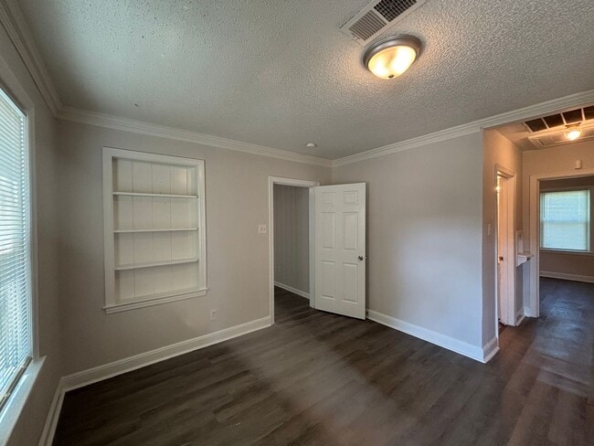 942 Frayser Cir