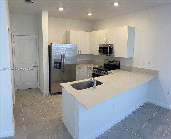Photo - 2651 SE 24th Dr