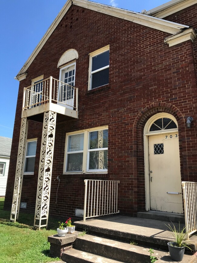 Building Photo - 703 S Kentucky Ave Unit 3