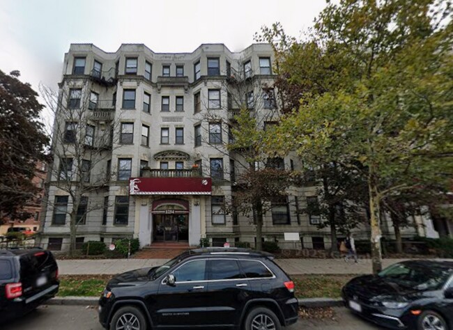 Photo - 1254 Commonwealth Ave