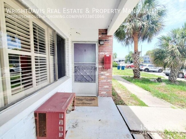Photo - 2344 Shelley St Unit 8