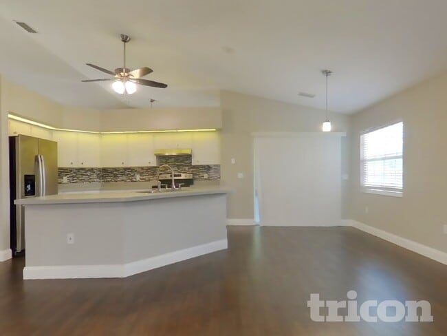 Photo - 3598 N Biscayne Dr