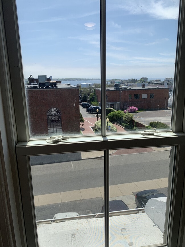 Vista - 96 Middle St Unidad 4