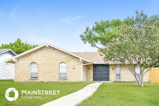 Building Photo - 1021 Misty Way