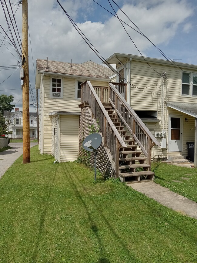 Photo - 220 E 6th Ave