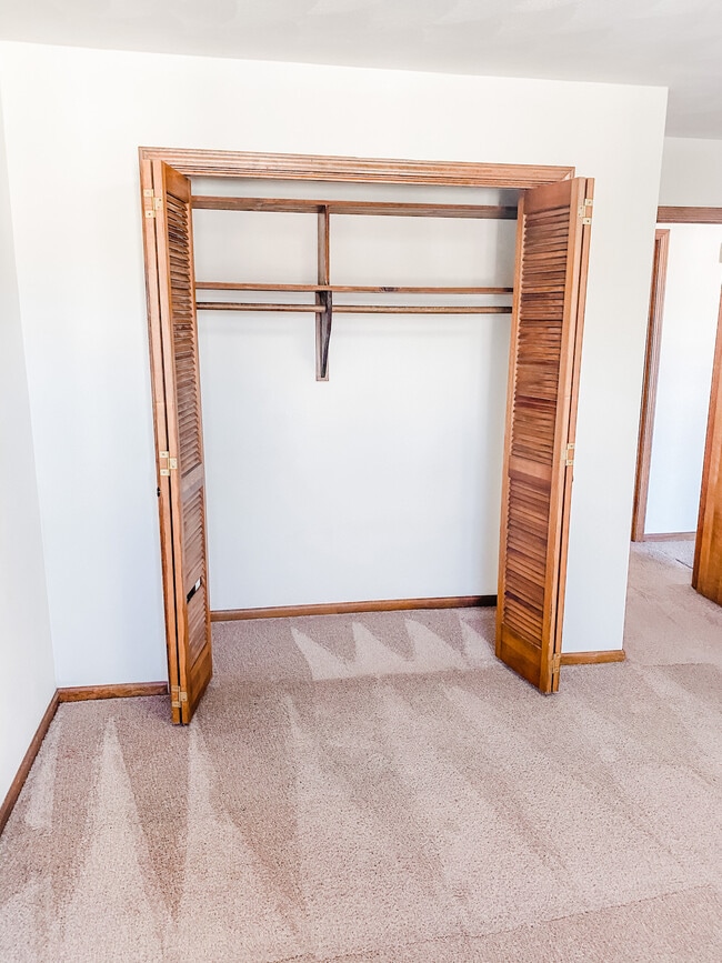 Photo - Woodlander Apartments