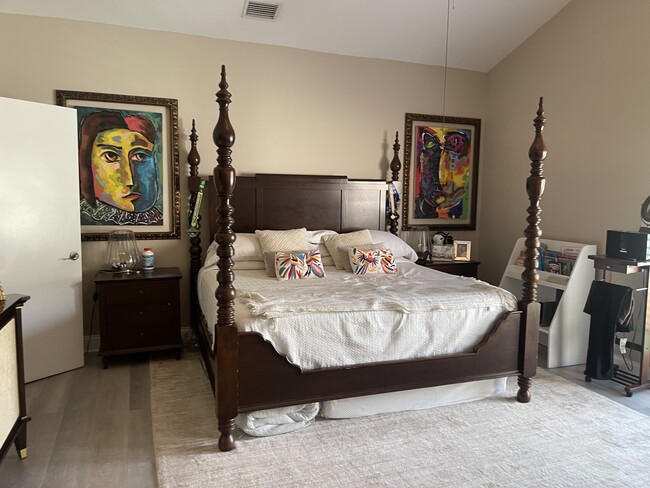 Photo - 798 Crandon Blvd