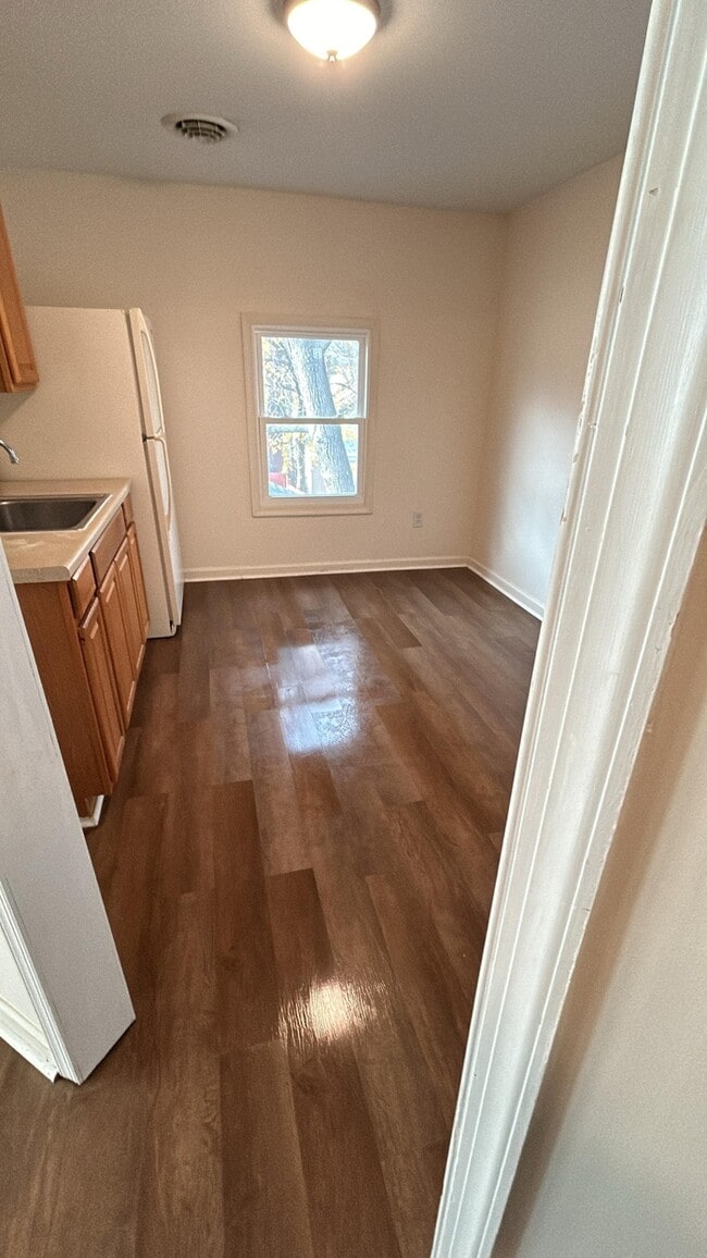 Photo - 1039 Maryland Ave