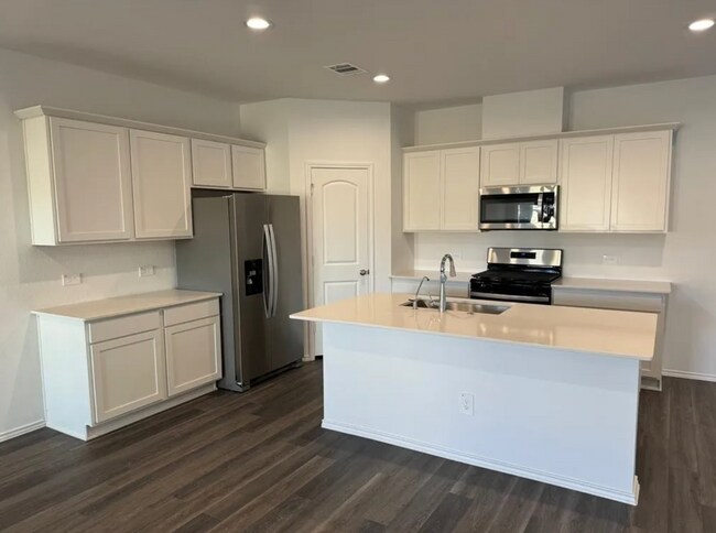 Photo - 4968 Pismo Ray Dr