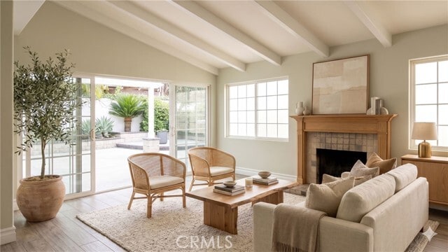 Photo - 2253 E Belmont Pl