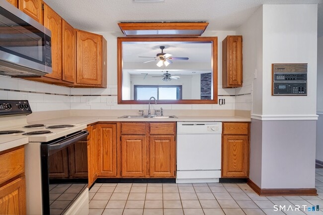 Photo - 86 Cove St Unidad A