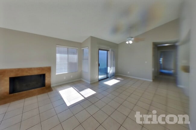 Photo - 5429 Requa Ave