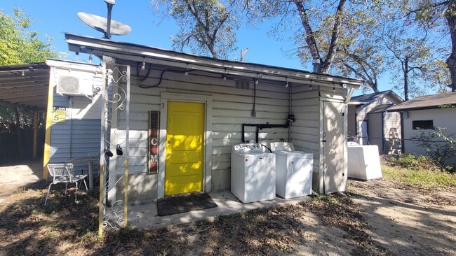 Building Photo - 128 St Francis Ave Unit 3