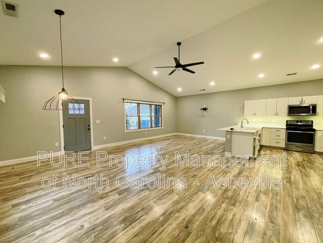 Photo - 125 Ashwood Rd