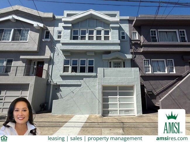 Building Photo - DREAM HOME! Spacious 3 BR + Sunroom/ 1.5 BA  in the Richmond area- AMSI