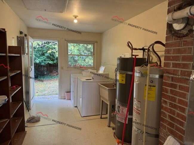 Photo - 1614-1630 SW Snively Ave Unit 1614
