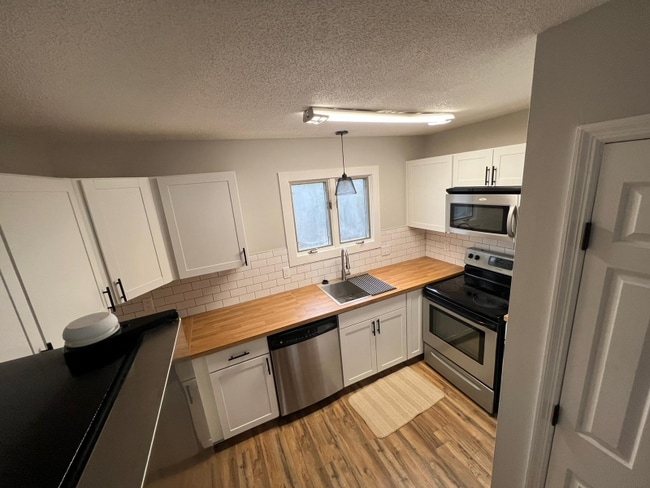 Photo - 515 37th Ave N