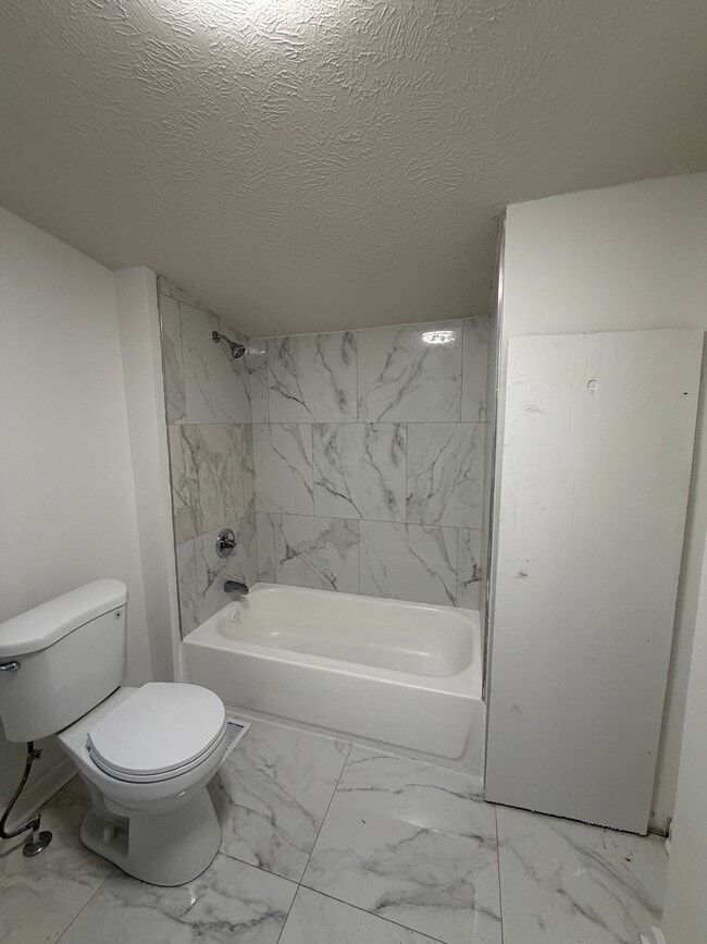 Photo - 1305 Avenue C