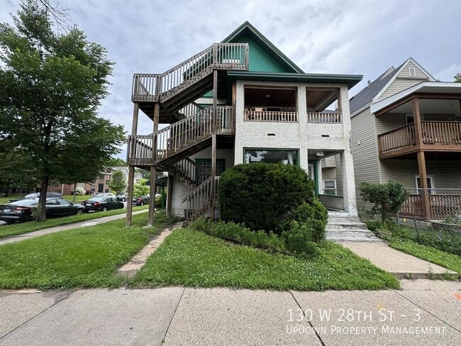 Building Photo - 130 W 28th St Unit 3 Rental
