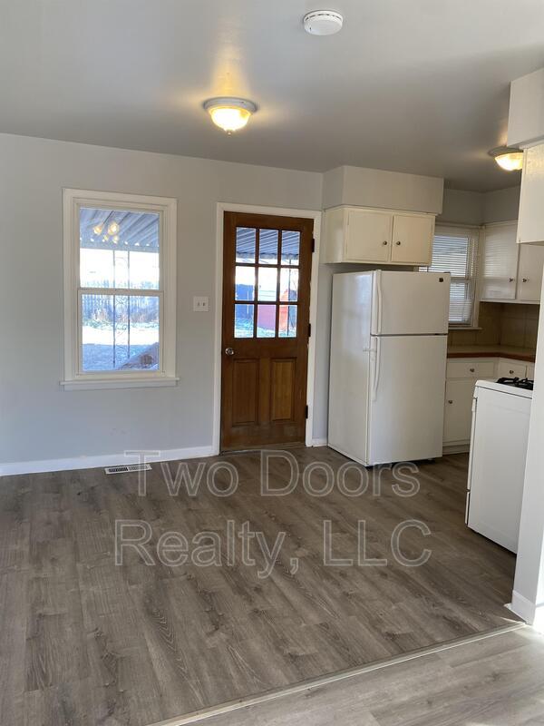 Photo - 3416 Brookside Dr