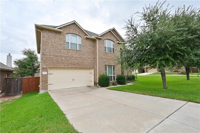 Photo - 100 Lake Mineral Wells Dr