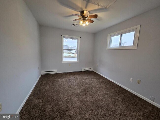 Photo - 212 Allendale Dr