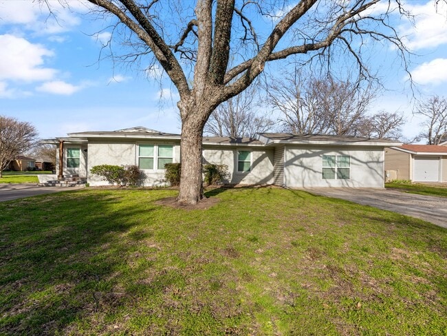 Photo - 4201 Anita Ave