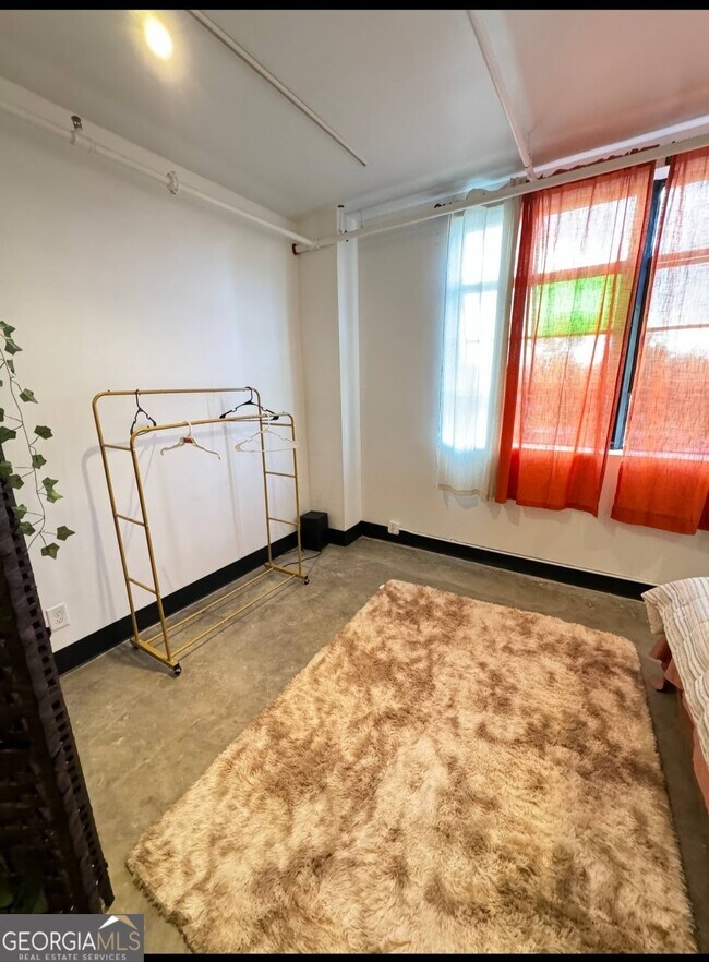 Photo - 1805 Harvard Ave