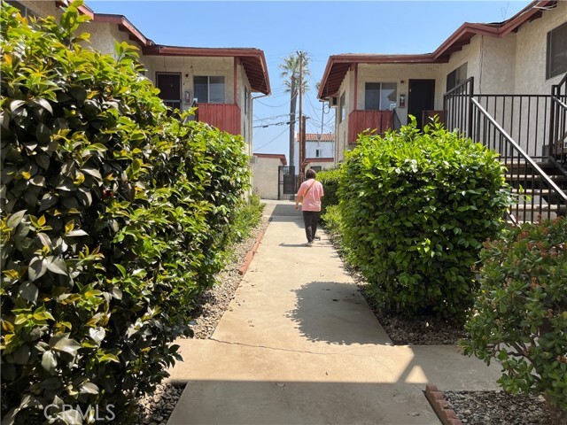 Photo - 220 S Olive Ave Apartment Unit C or F