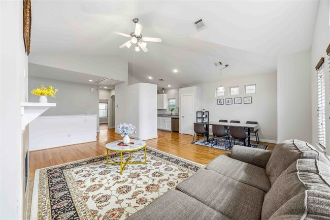 3635 Main Plaza Dr